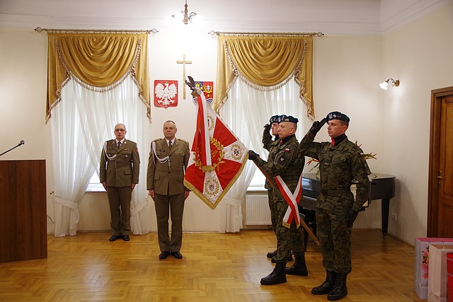 Nagrodzeni za zasługi dla obronności kraju